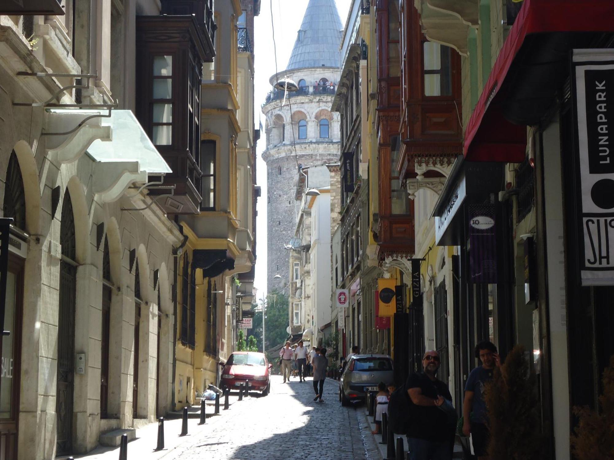 Meroddi Galata Mansion Istanbul Exterior photo